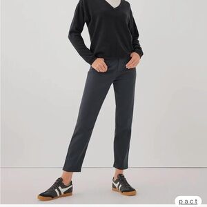 Pact Women's Organic Stretch Twill Denim Slim Pants Size Small